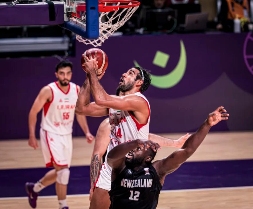 entit, 末节伊朗男, 北京时间