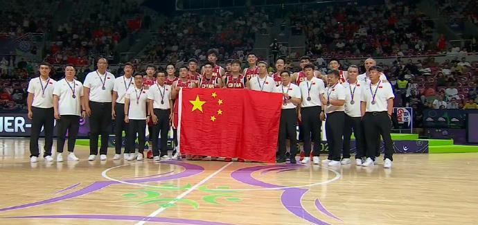 他敢做动作, 中国男篮有, 不是胡明轩 他敢做动作, 中国男篮有, 不是胡明轩