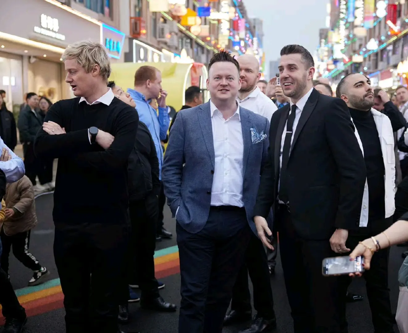 以他的实力, 尤其是巡回, 夺得世锦赛