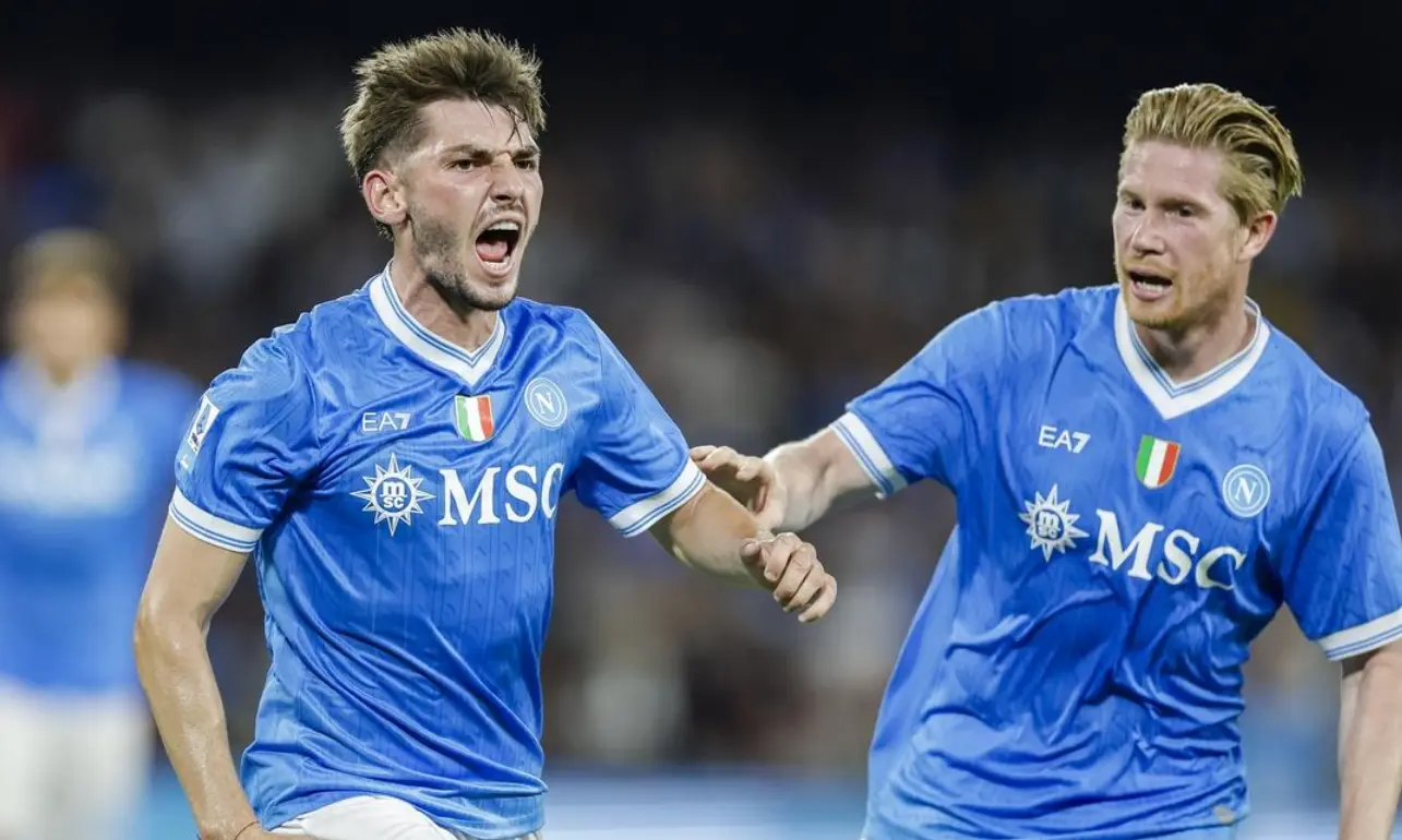 赛在那不勒 赛在那不勒